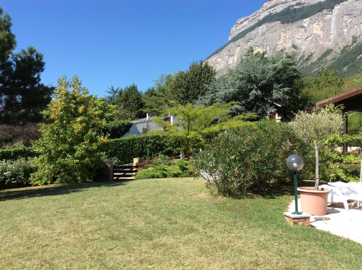 Villa Avec Vue Biviers Dış mekan fotoğraf